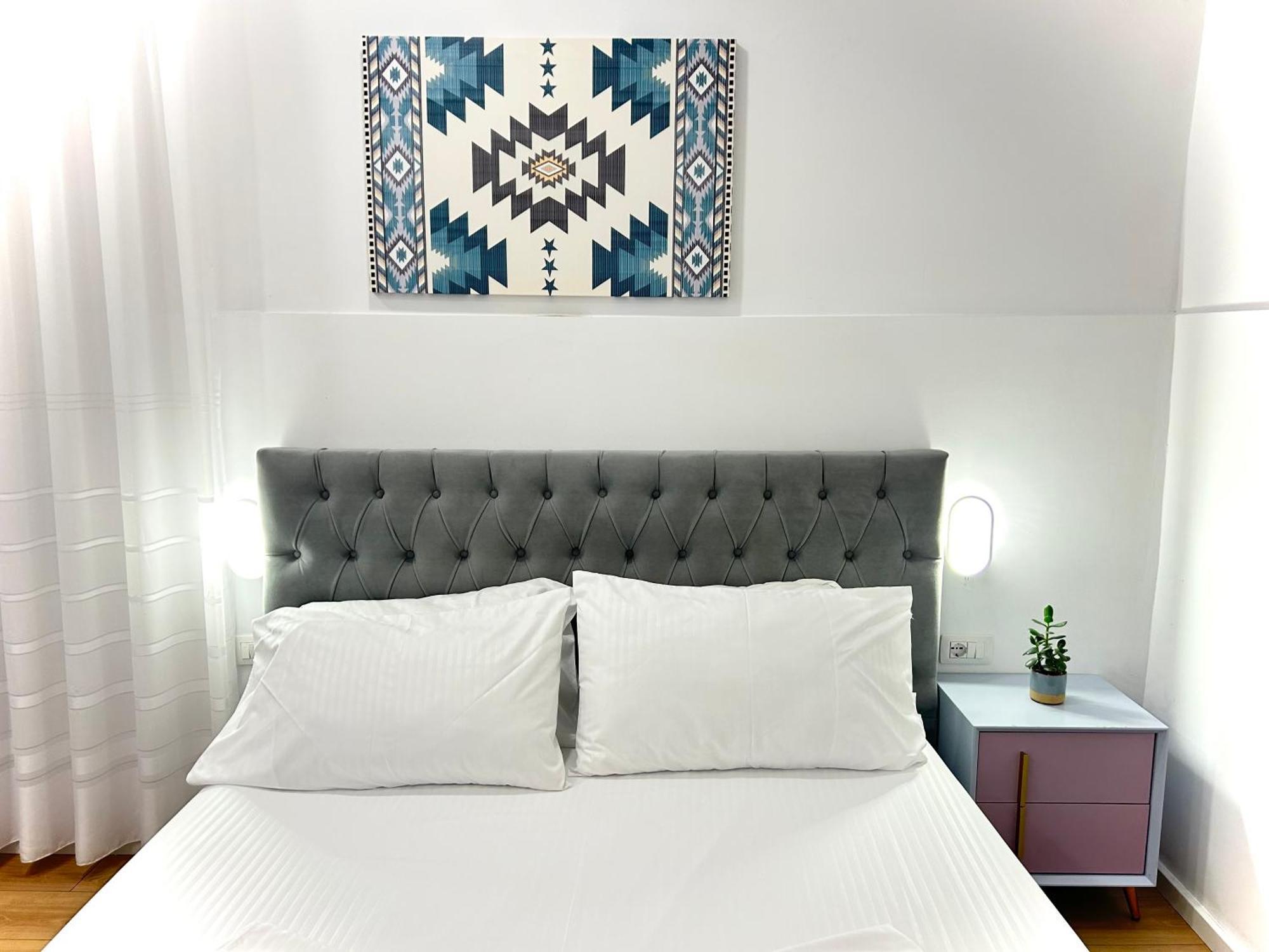 Tirana Square Hotel Экстерьер фото